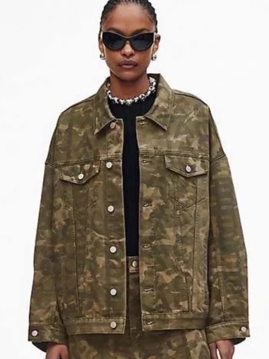 Marc Jacobs Jackets & Blazers - Marc Jacobs Camo Jacket XL Oversized